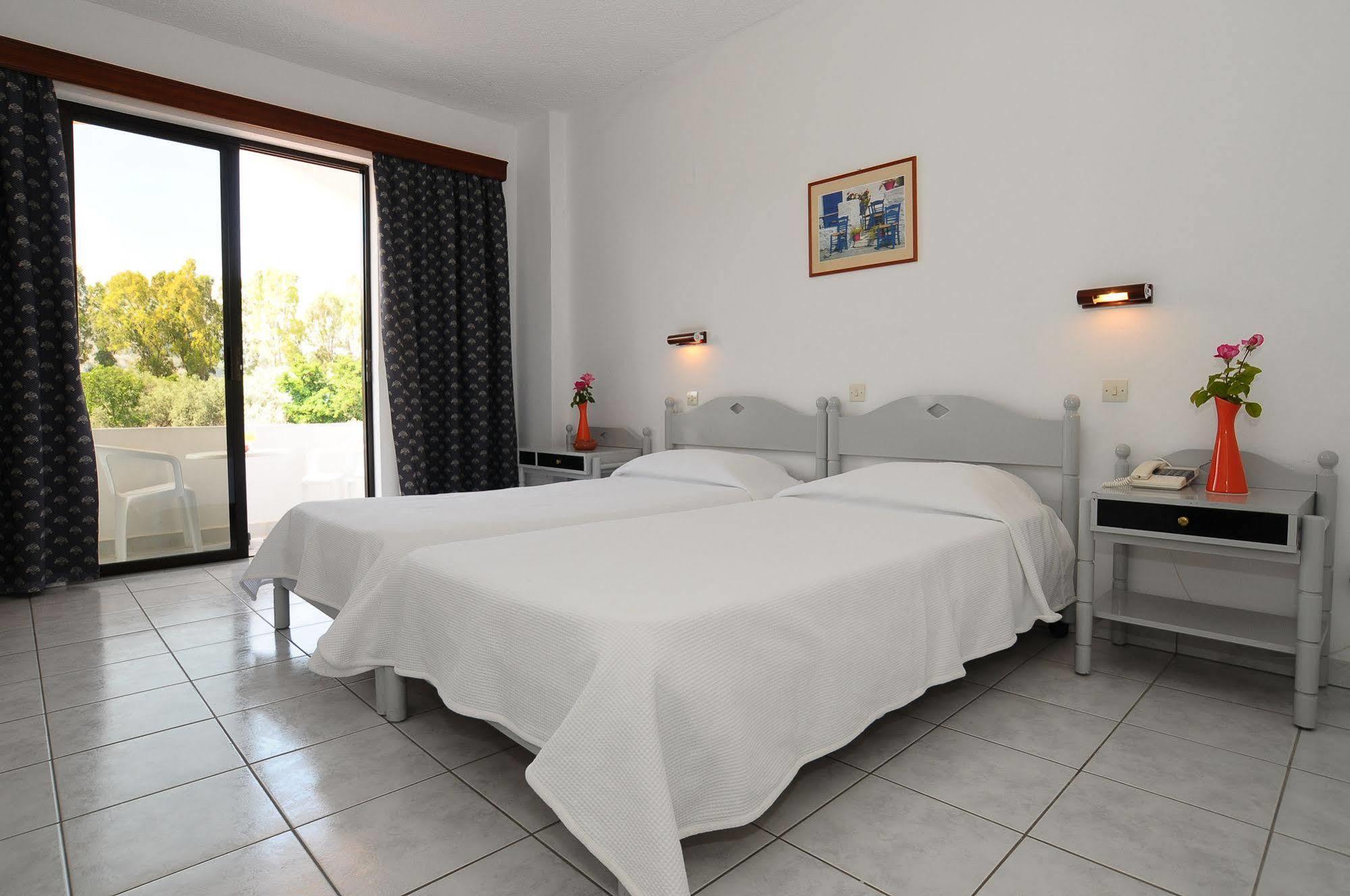 Hotel Tina Flora Kolymbia Luaran gambar